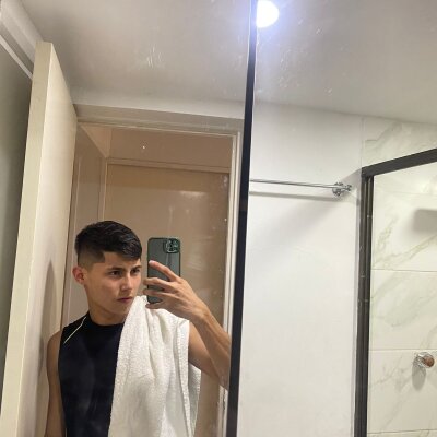 hernandez_anthony from stripchat