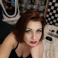 MarieRayy's Offline Chat Room