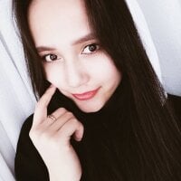 salina_s' Offline Chat Room