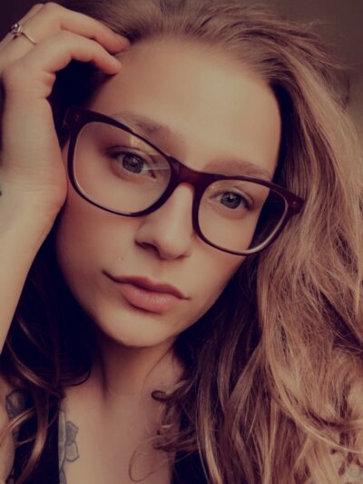 twistedkitty889 from stripchat