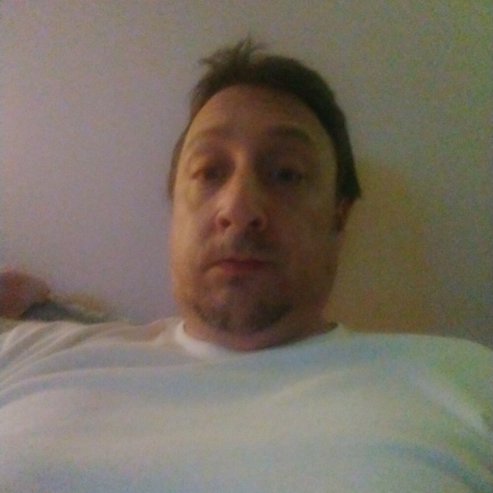 Cum4dayz9's Offline Chat Room