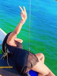 Precihot22's webcam live show