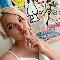 AnnabelleJen's Offline Chat Room