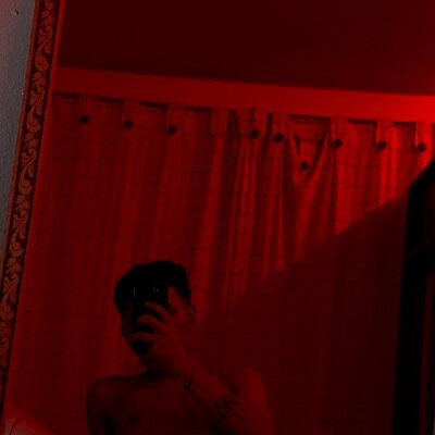 nick-falcon- from stripchat
