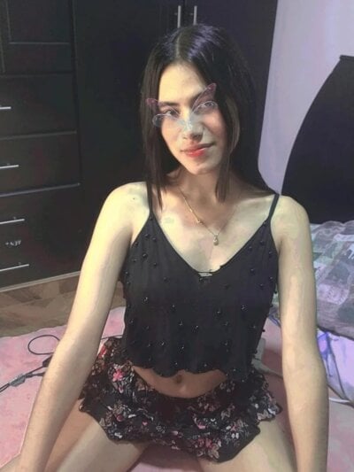 sasha_maia from stripchat