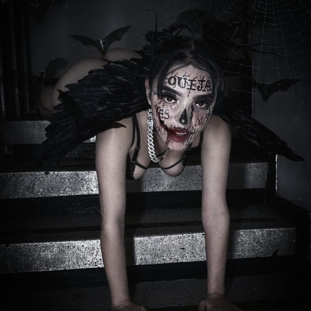 Live sex webcam photo for Lyane_xx #290106159