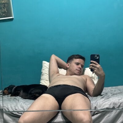 Novinhocarioc4 Male Handjob Free Webcam Nude