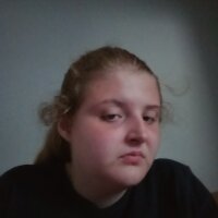 Hotmomma2016's Offline Chat Room