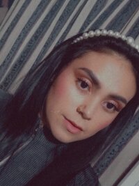 emmilycooper25's Offline XXX Chat