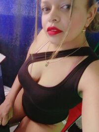 Chanelle_rouse's Offline XXX Chat