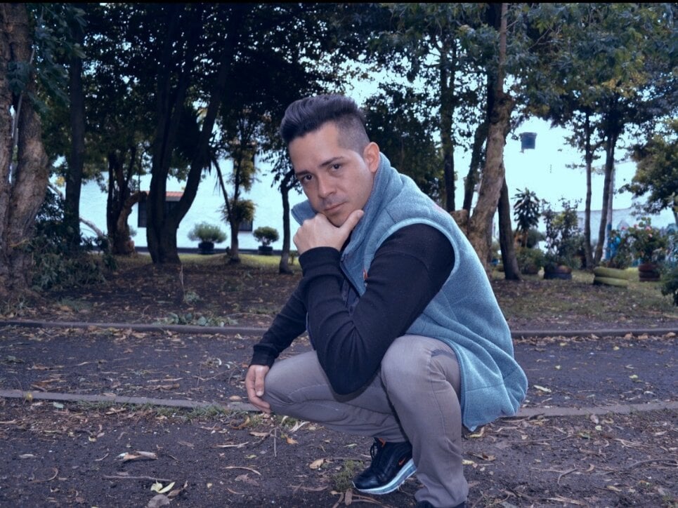 Daviid_hot profile