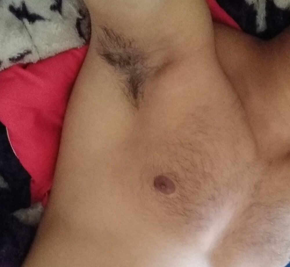 guyinshortss from stripchat