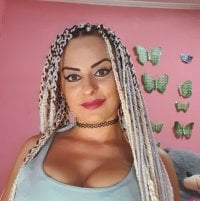 Catch_Me_89's Offline Chat Room