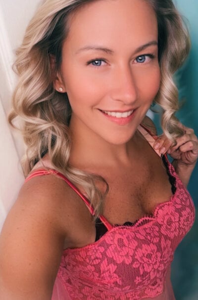 YourSophiaxo - shower