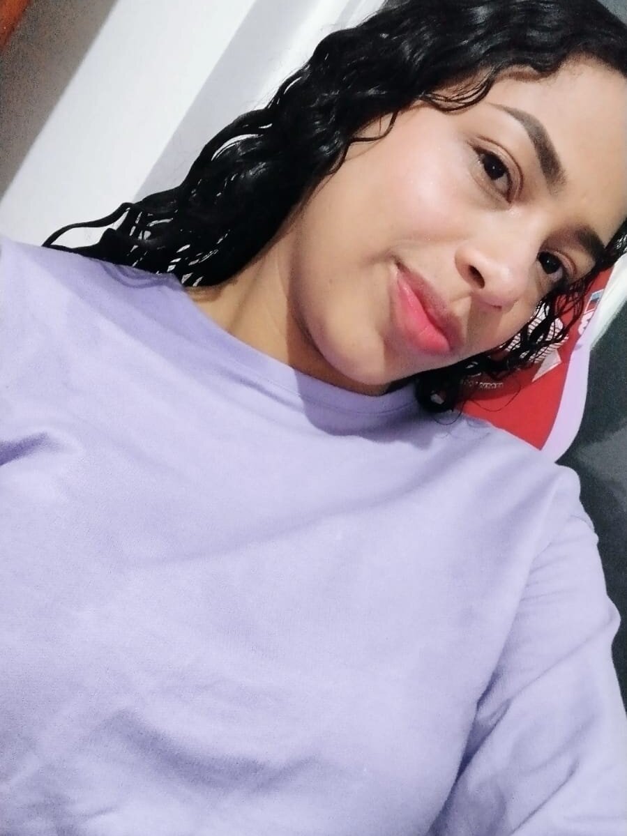 zhara_rose_sub_ profile