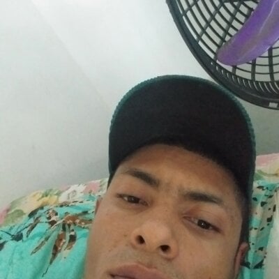 Luife-1997 Male Mobile Free Webcam Strip