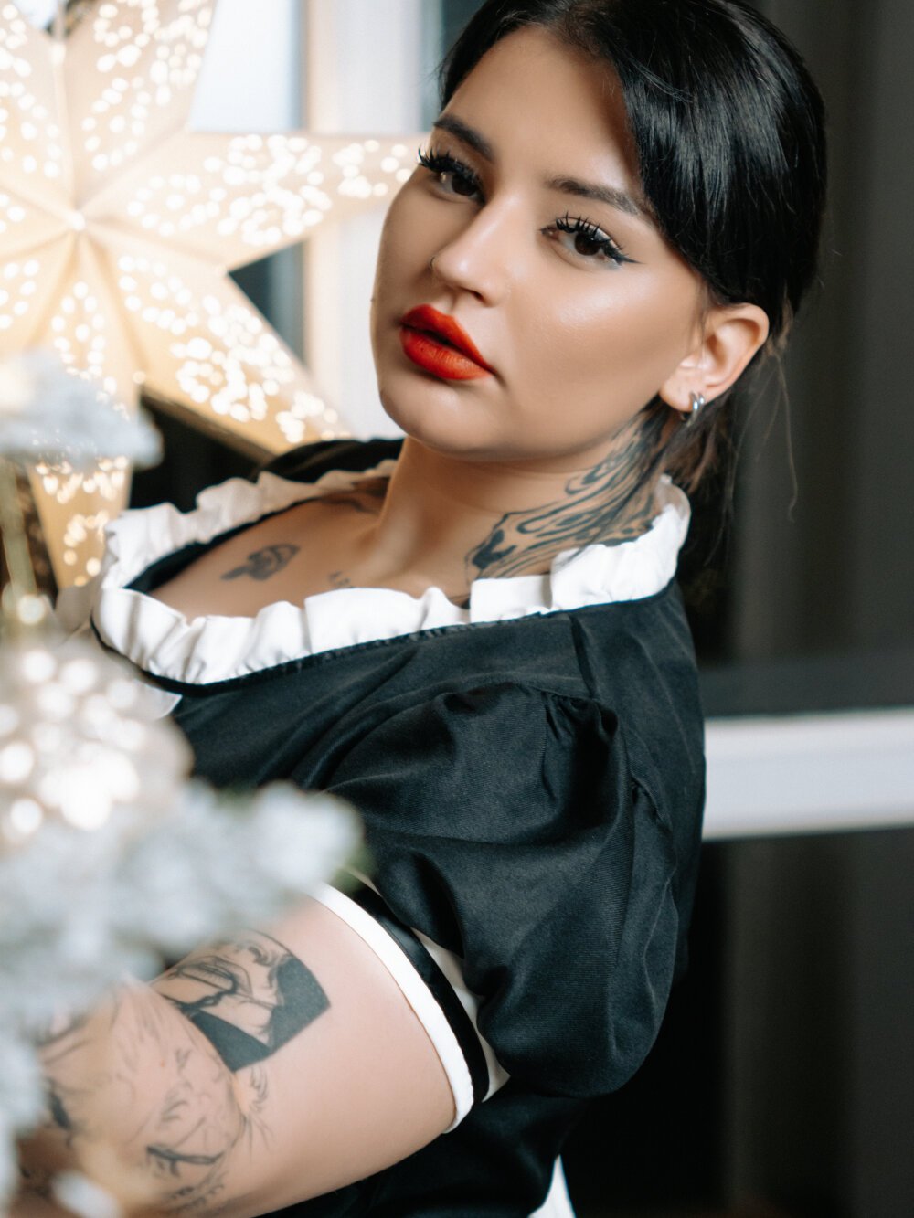 Live sex webcam photo for SaraOswald #290234867