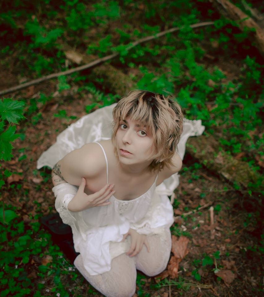 livesexasiancams.com spider_arti livesex profile in probably next door cams