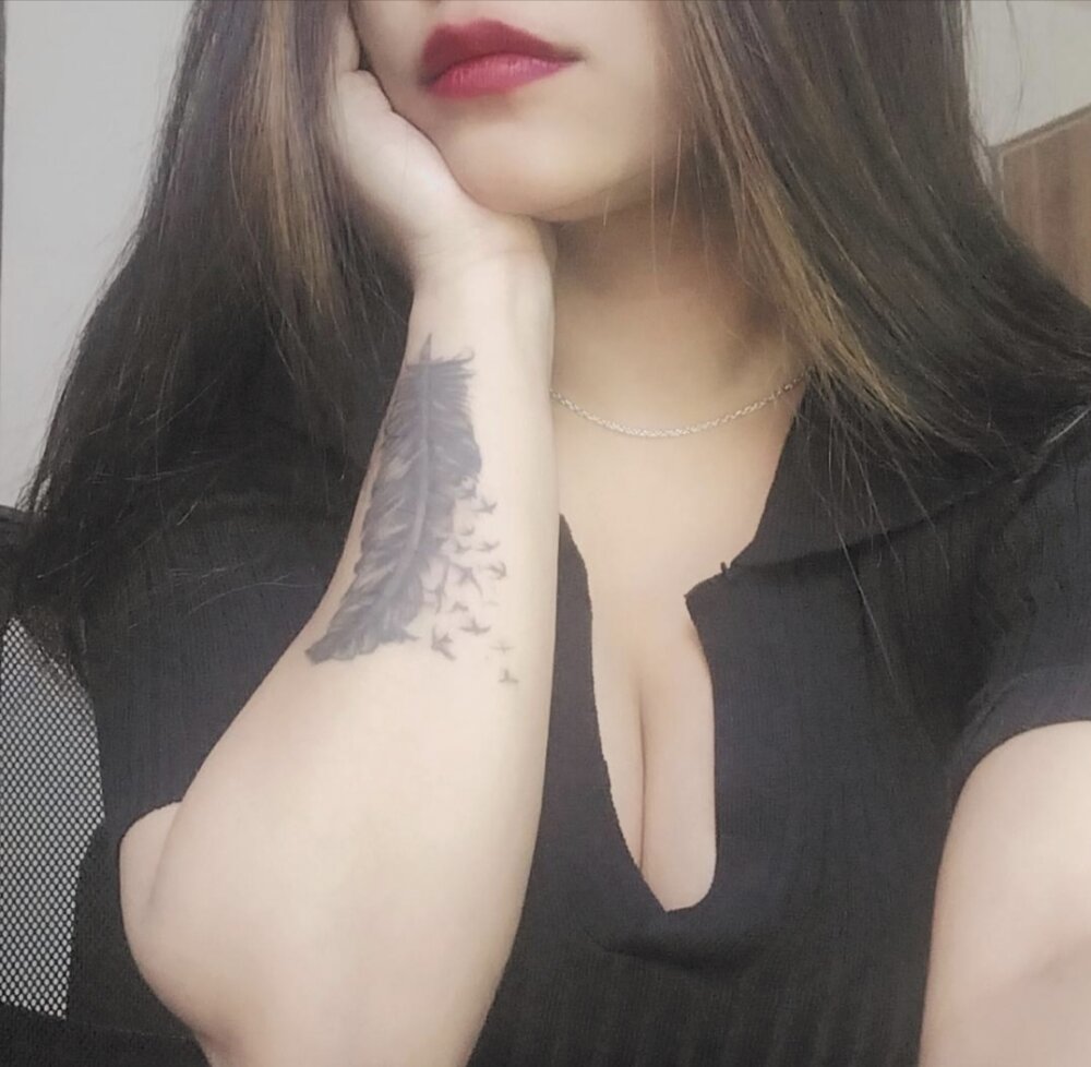 alina_9 🎽 naked cam