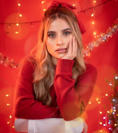 KiaraCarter on StripChat