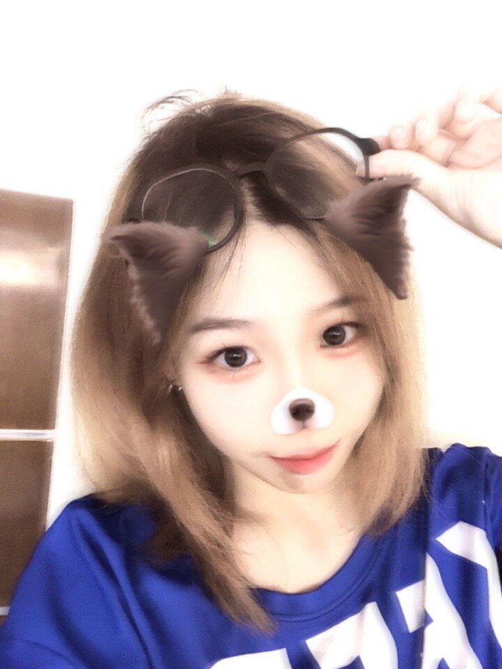 Live sex webcam photo for cocoL22 #290823697