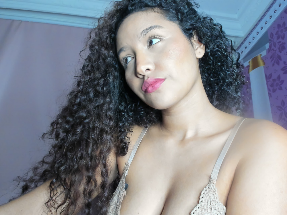 Chatroom XXX hors ligne de cute_mia23