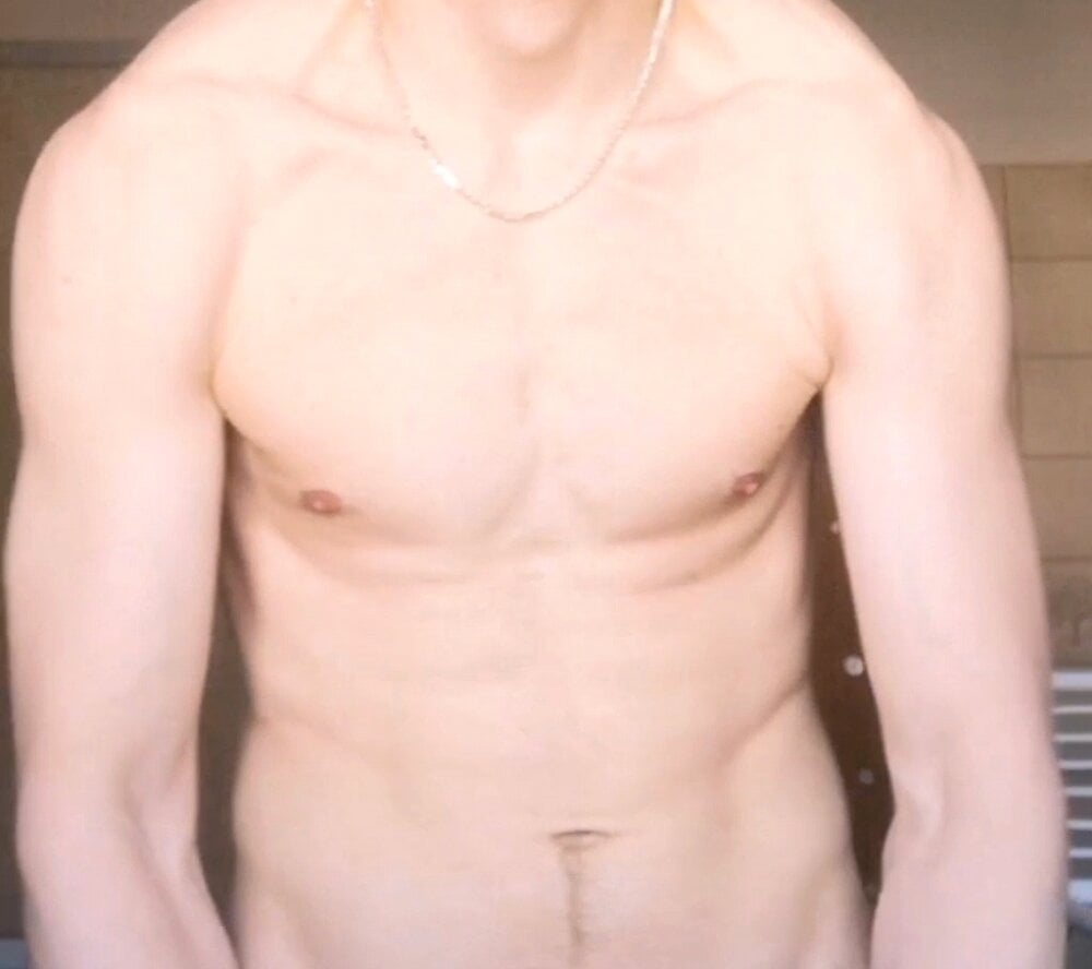 Live sex webcam photo for Darki #291078900