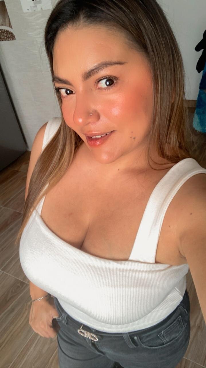 caylinnboobs