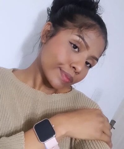zoe_brunette_ 🔒 live nude chat