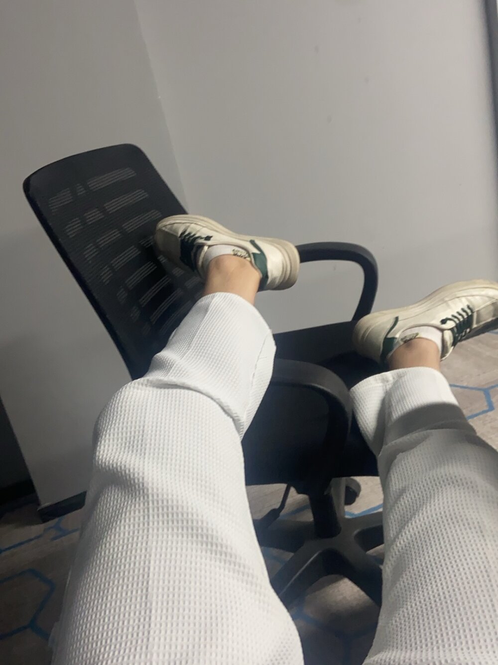 m99781's Offline XXX Chat