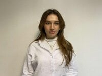 LinaModels' Offline Chat Room
