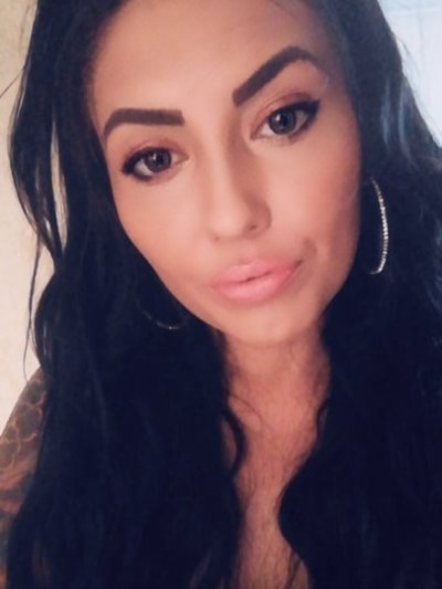 EdenaVega private show