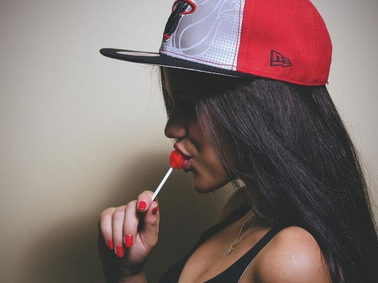 YadillsLuckyのライブXXXチャット