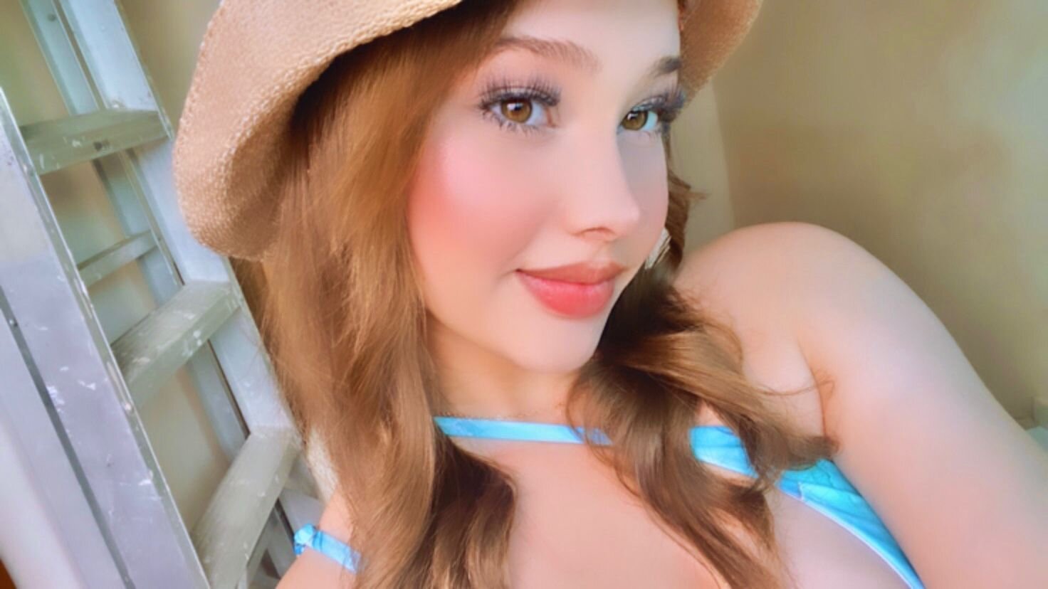 Lili_roberts_b