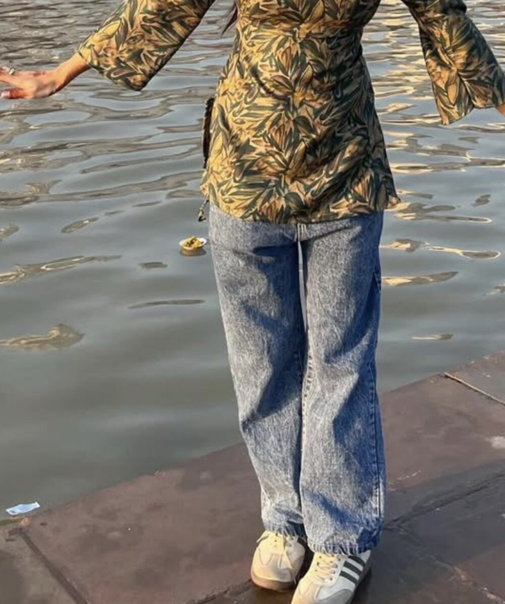 watchgirlcam.com slayneha livesex profile in bisexual cams