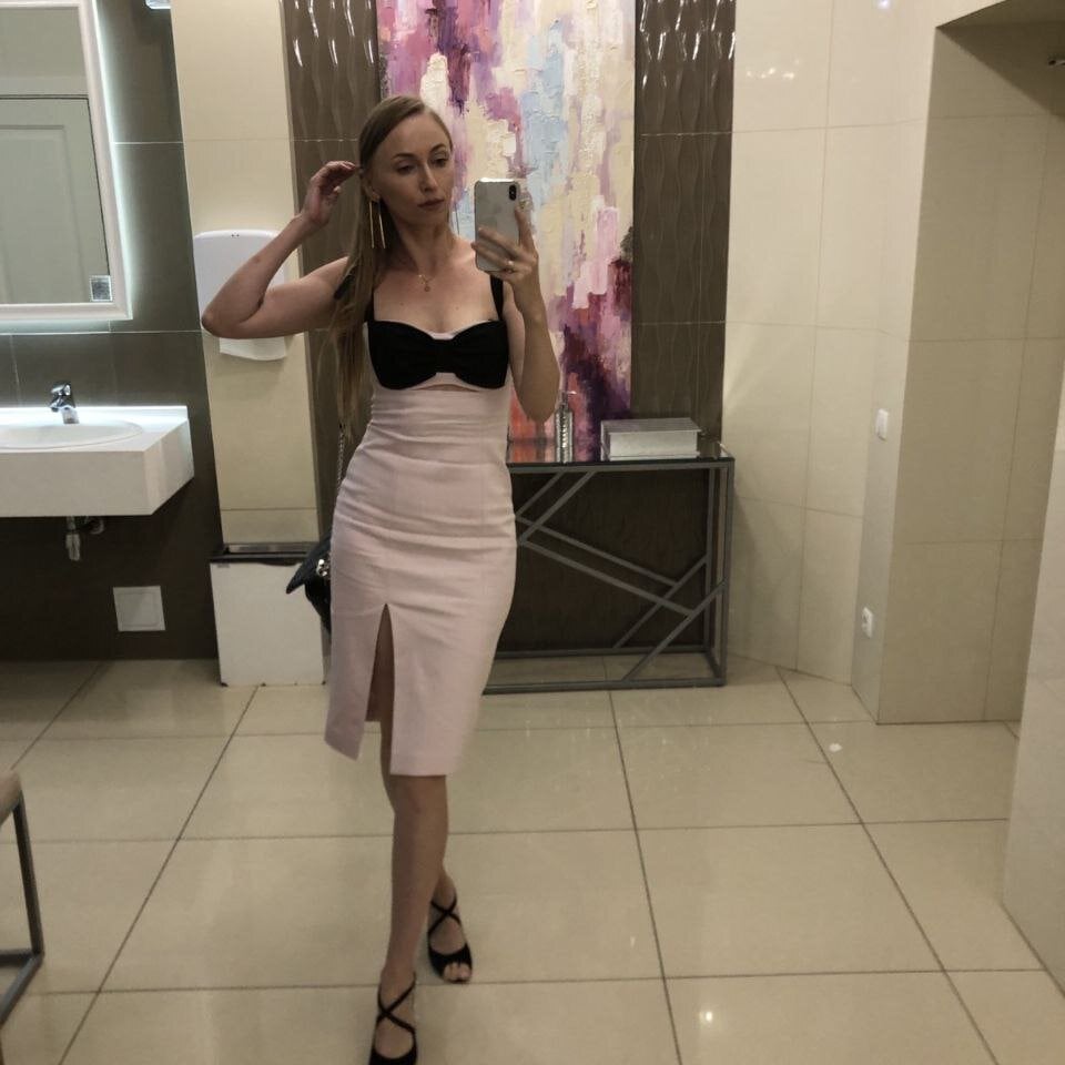 Alicia_Meov's chat room