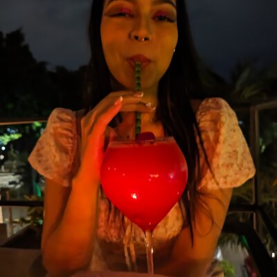 zoepinki from stripchat