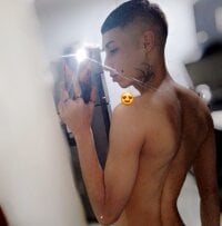 Offline chatovací místnost sebas_hot23