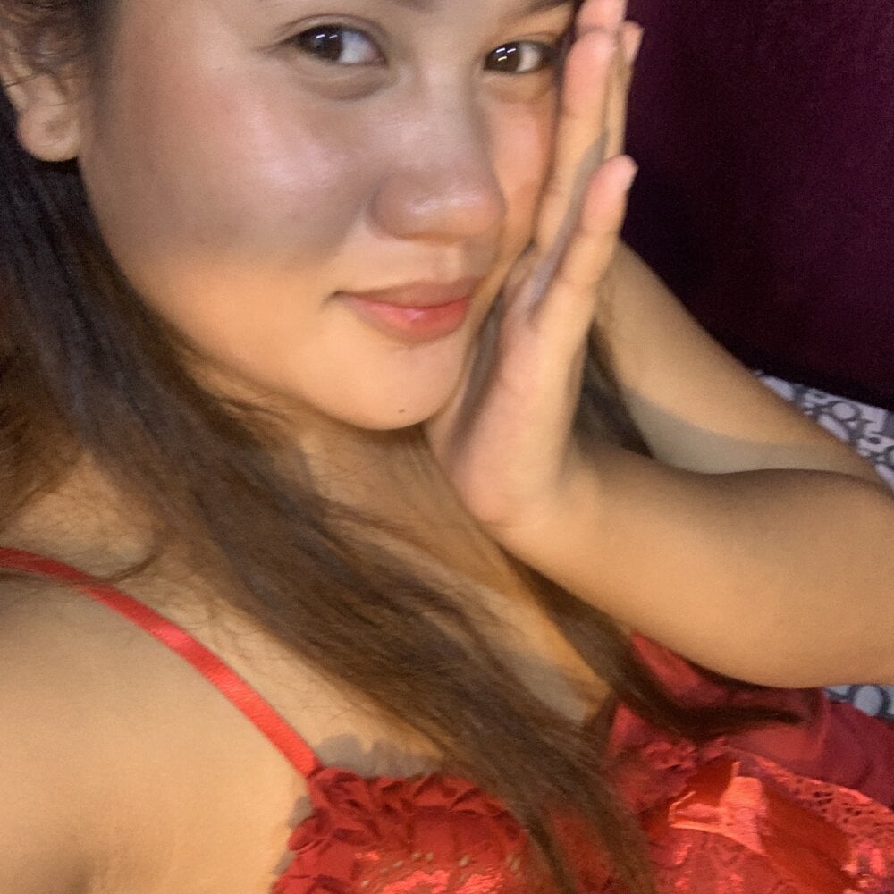 livesex.fan zaraspicyyy livesex profile in land-of-pleasures cams