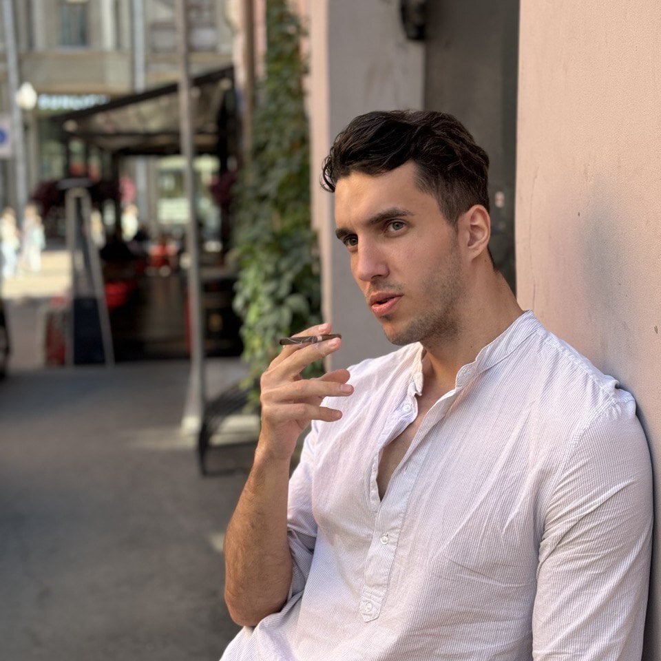 Theodore_hottt
