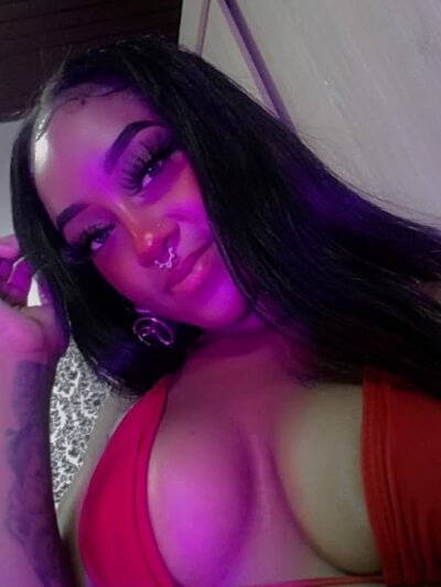 BrittanyHall 🤮 live naked stream