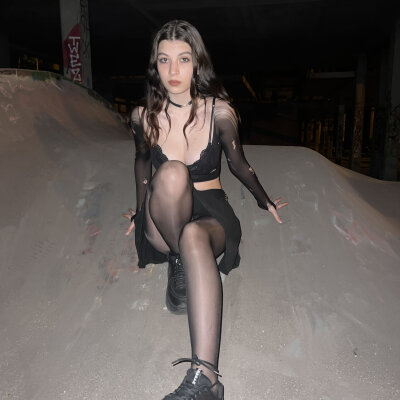 xxkikuu 📰 live nude chat