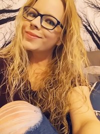 QueenBeeautiful's Offline XXX Chat