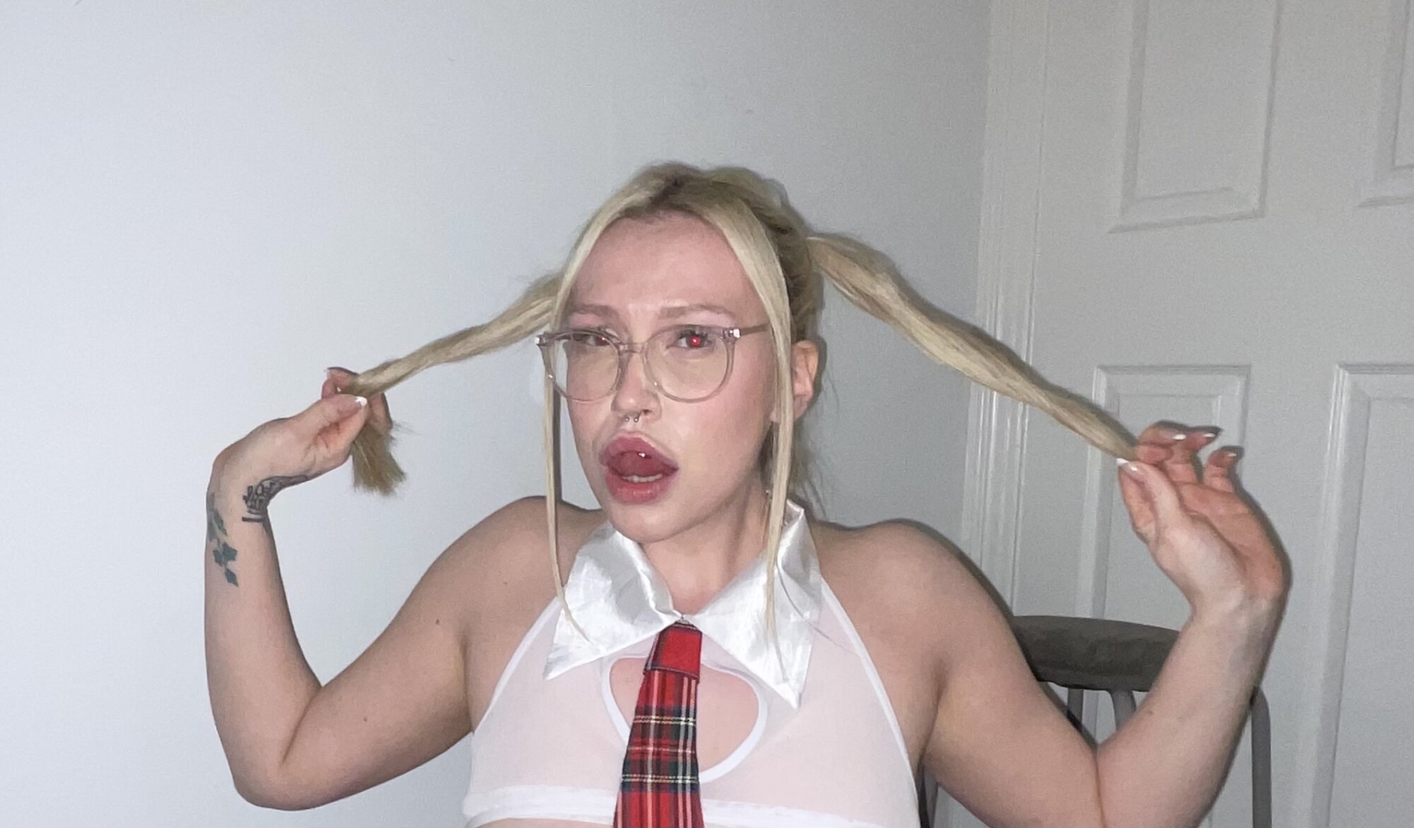 Blondie_Layla_26X