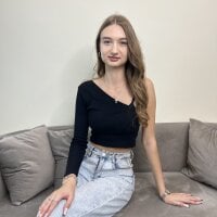 QuinnWood's Offline XXX Chat