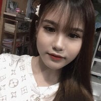 SERINA_HOT18X's Offline Chat Room