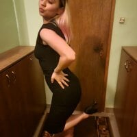 coriradu's webcam live show