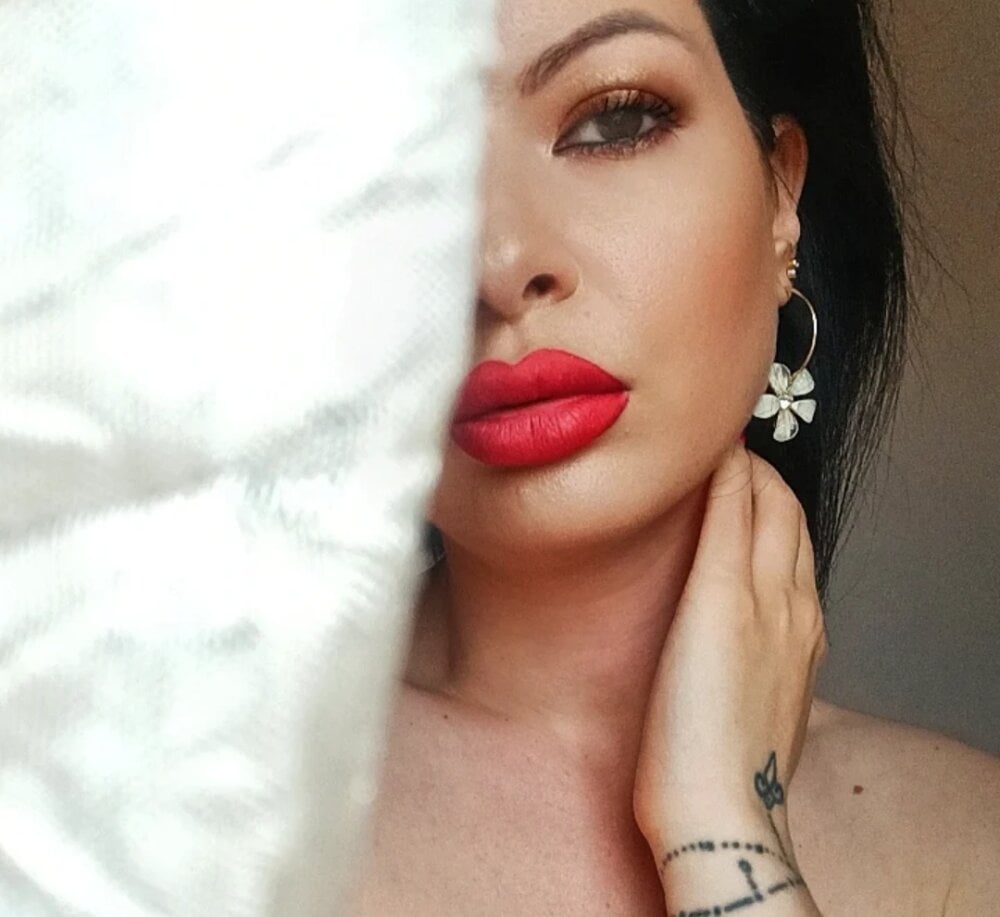 naughtymommy666 profile