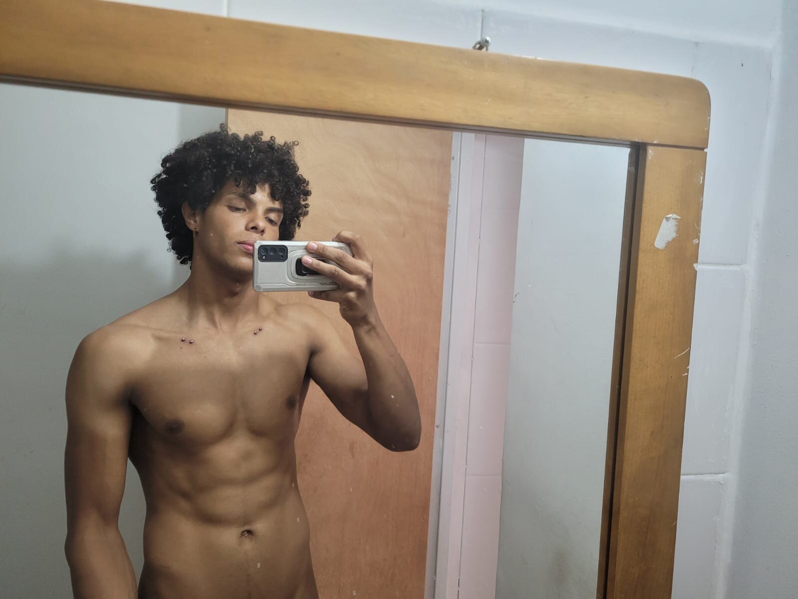 santiago_walker