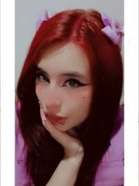 Clarisse_love_sexxx's Offline Chat Room
